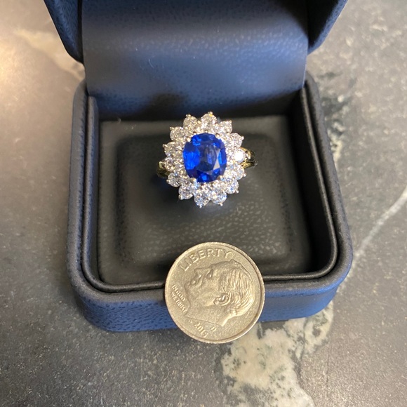 Sapphire & Diamond Ring - Picture 8 of 10